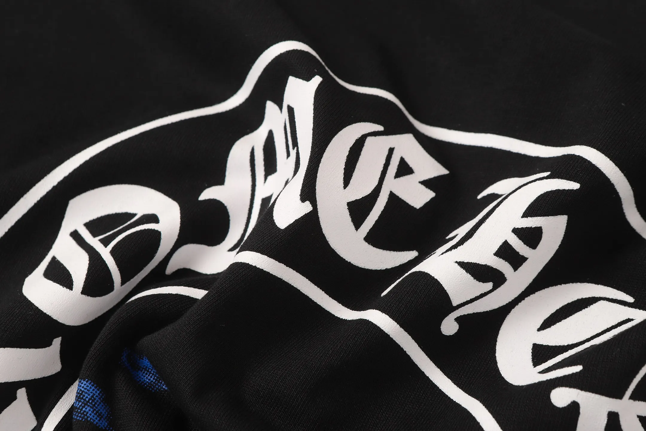 85 Chrome Hearts/ T Quality Colour：Black White Size: S M L XL